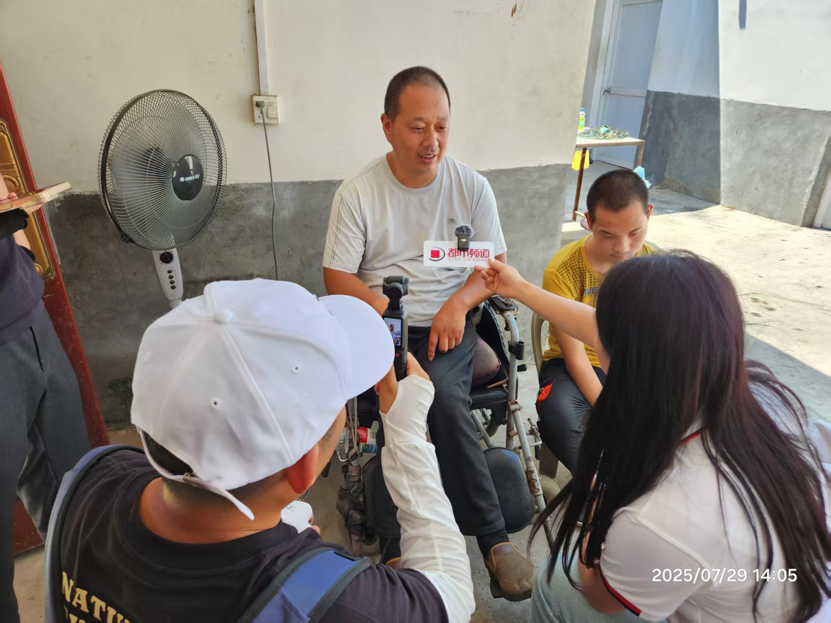 葉縣常村鎮：政媒聯動搭平臺 助農銷蜜甜心頭